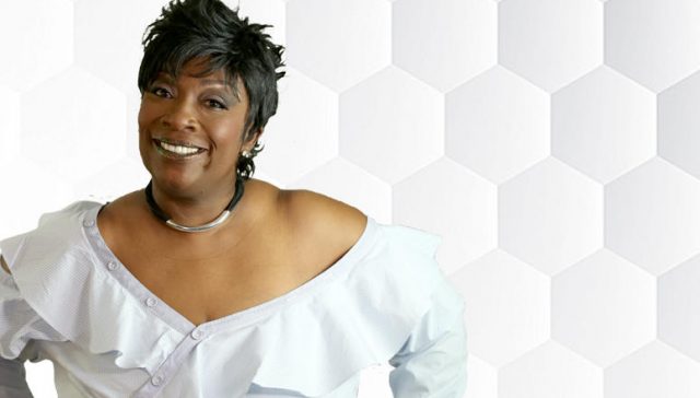 V103 WandaSmith