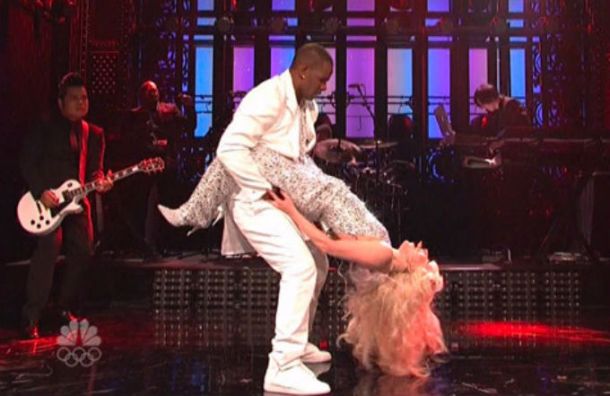 R Kelly & Lady Gaga have virtual sex on stage while promoting their collaboration 'Do What You Want' on SNL